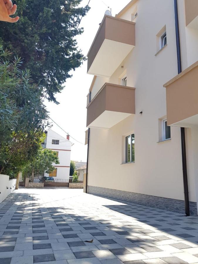 Apartmani Dobra Villa Vodice Exterior photo