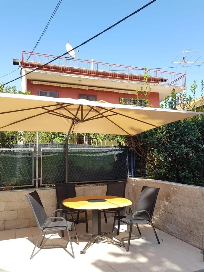 Apartmani Dobra Villa Vodice Exterior photo